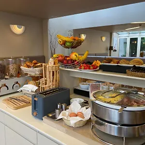 3* Отель Mistral